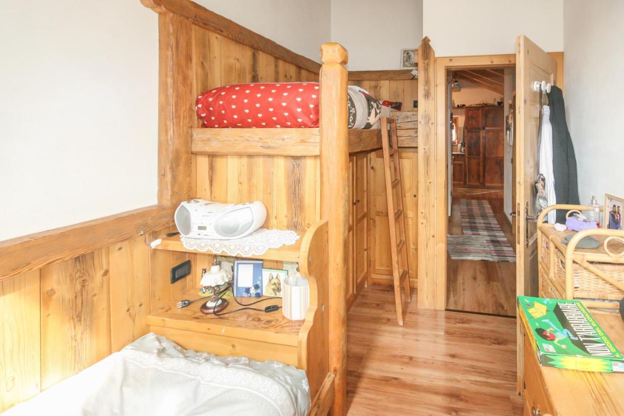Tabia Elisa Apartment Campitello di Fassa Bagian luar foto